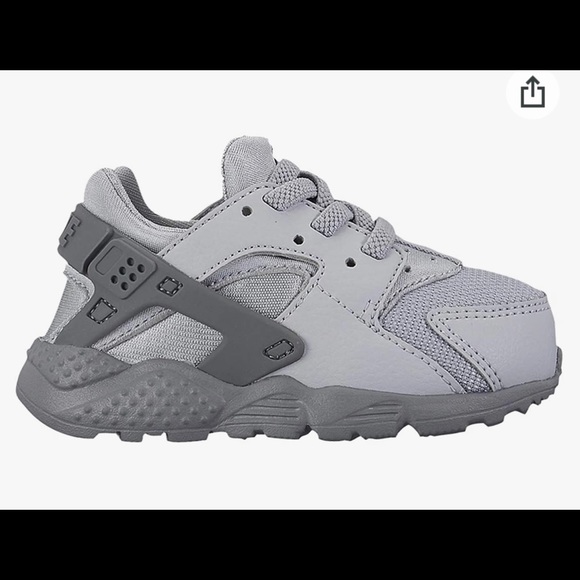 Nike Other - 🆕Sz4c Nike Huarache Run shoes NWOT light grey/dark grey Excellent Condition